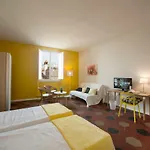 Oasis Konukevi Floransa